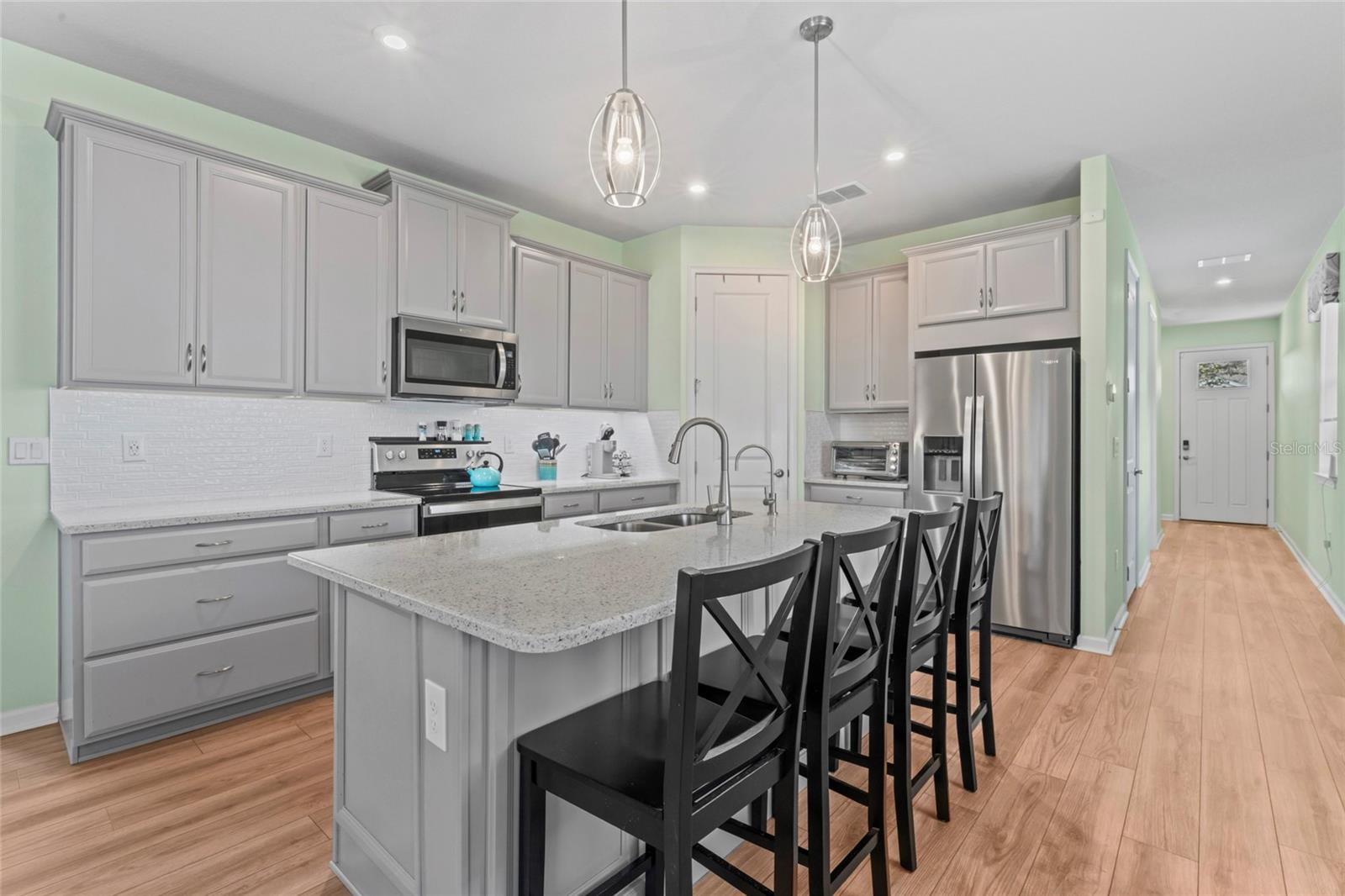 Image 15 of 47 For 3764 Maxwell Park Drive