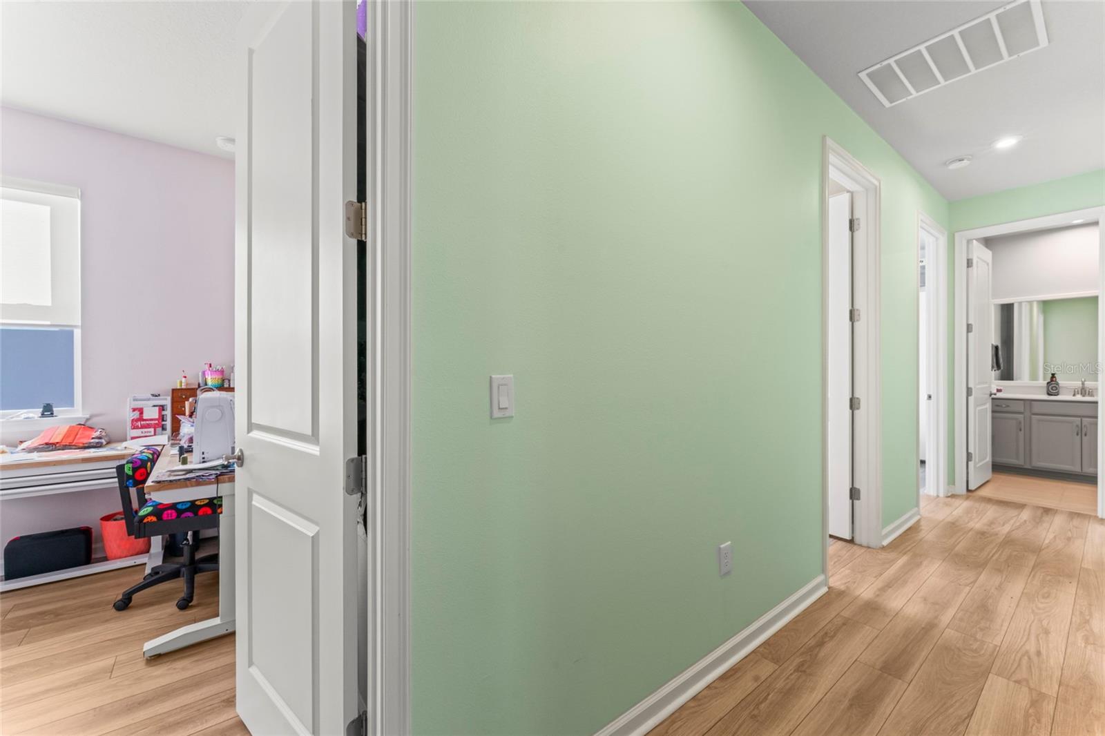 Image 22 of 47 For 3764 Maxwell Park Drive