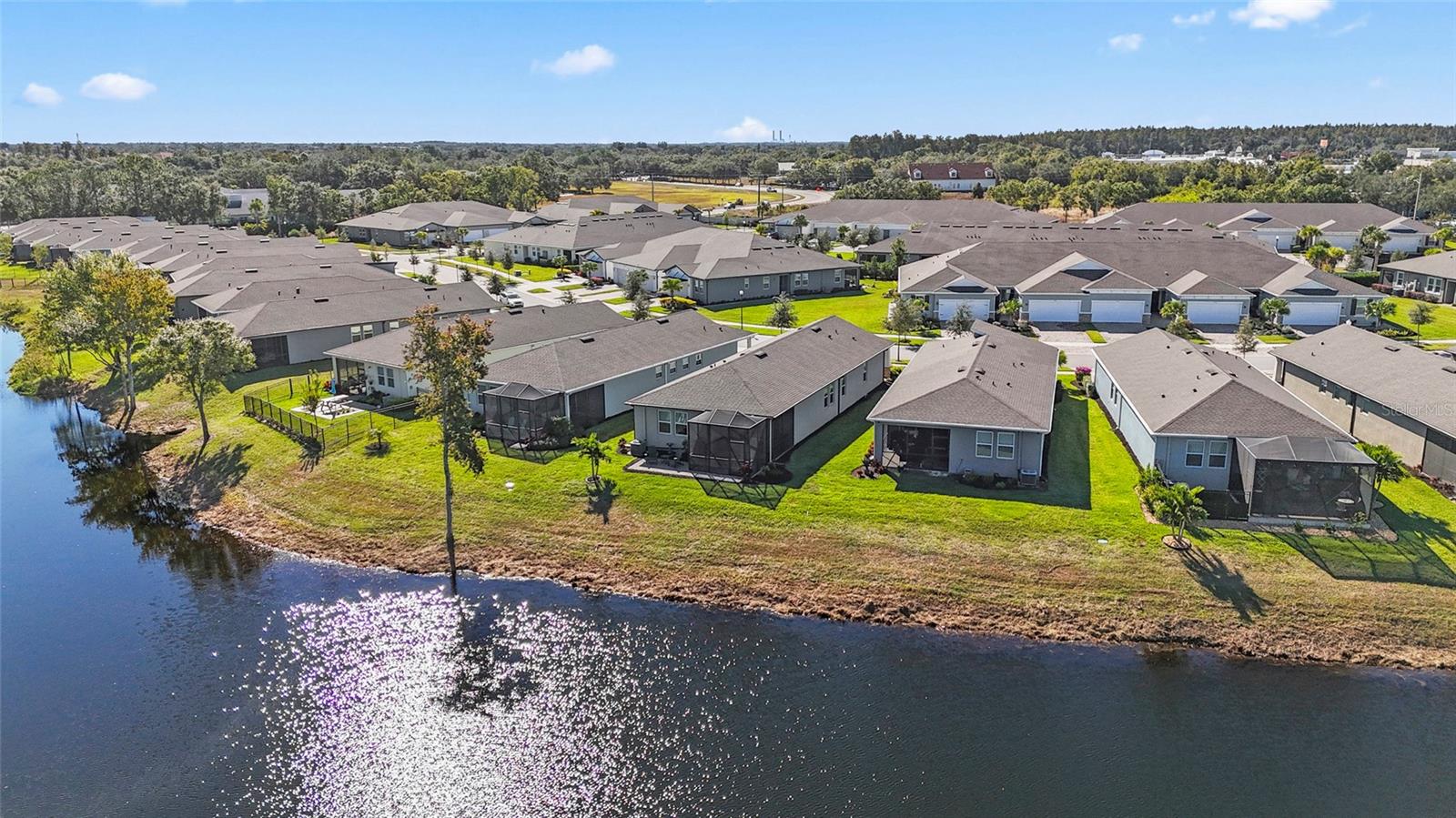 Image 4 of 47 For 3764 Maxwell Park Drive