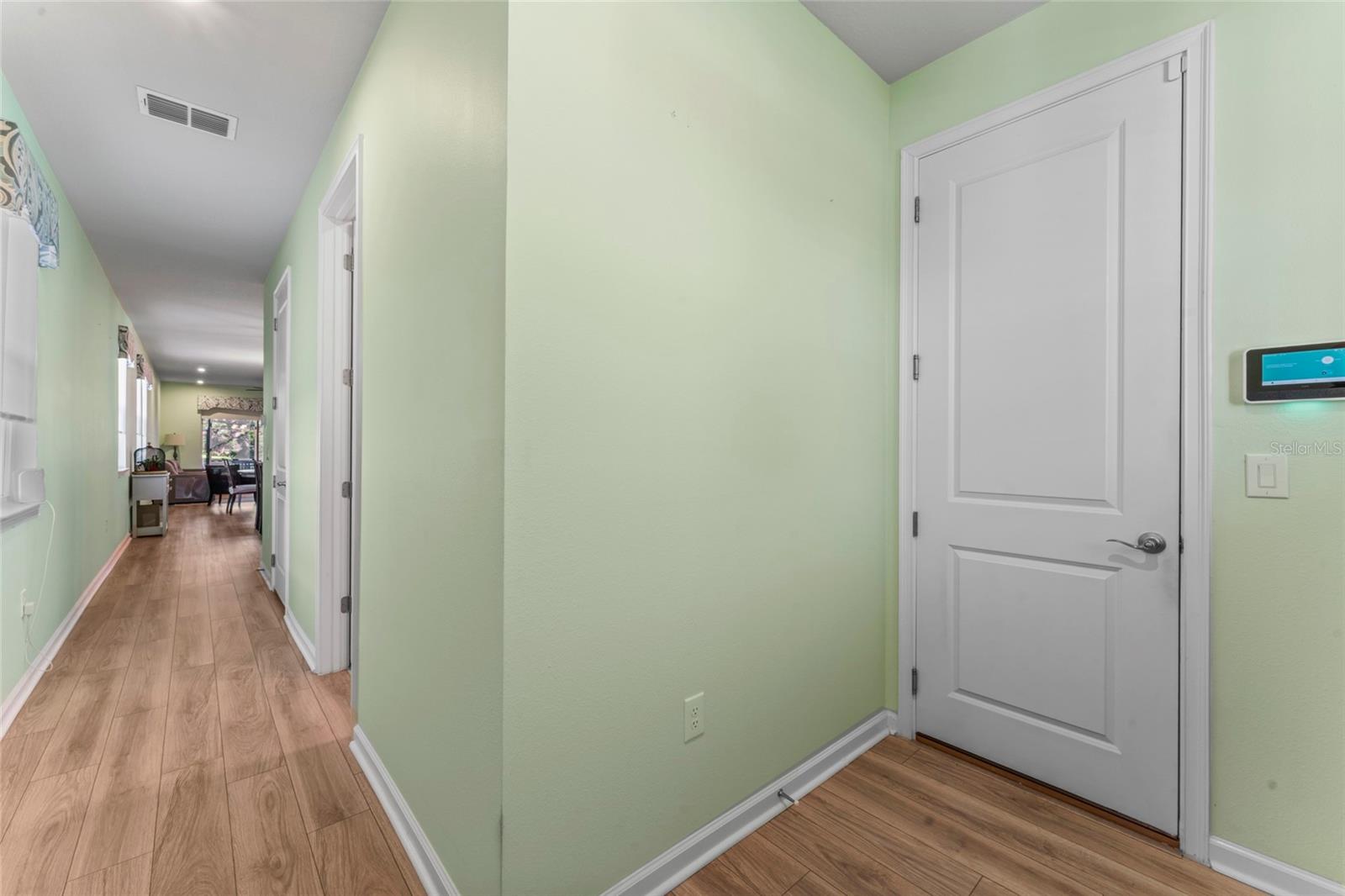 Image 9 of 47 For 3764 Maxwell Park Drive