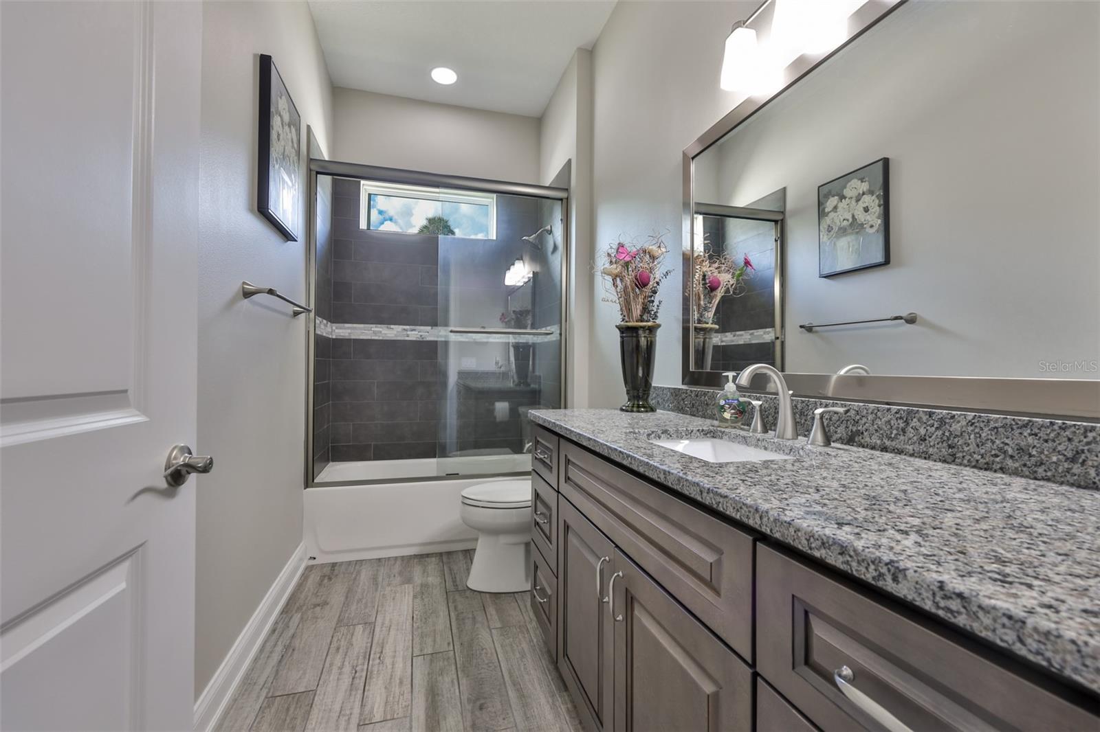 Image 40 of 66 For 3108 Midway Road