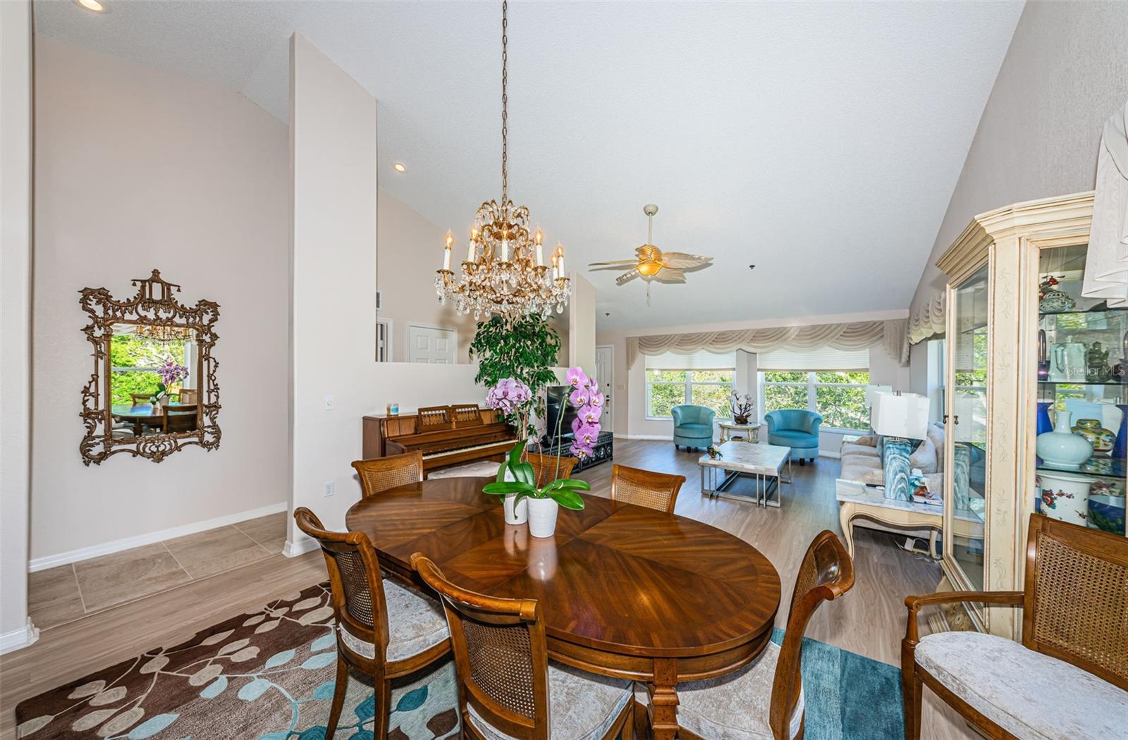 Image 10 of 97 For 2019 Utopian Drive W 310