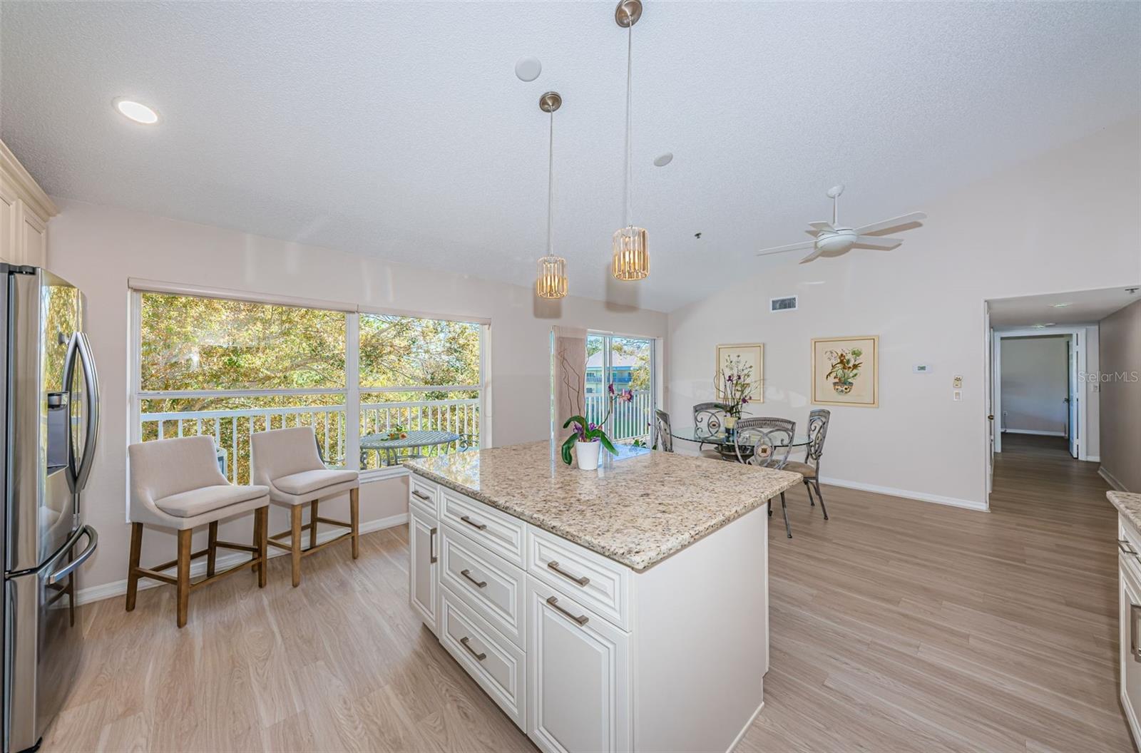 Image 16 of 97 For 2019 Utopian Drive W 310