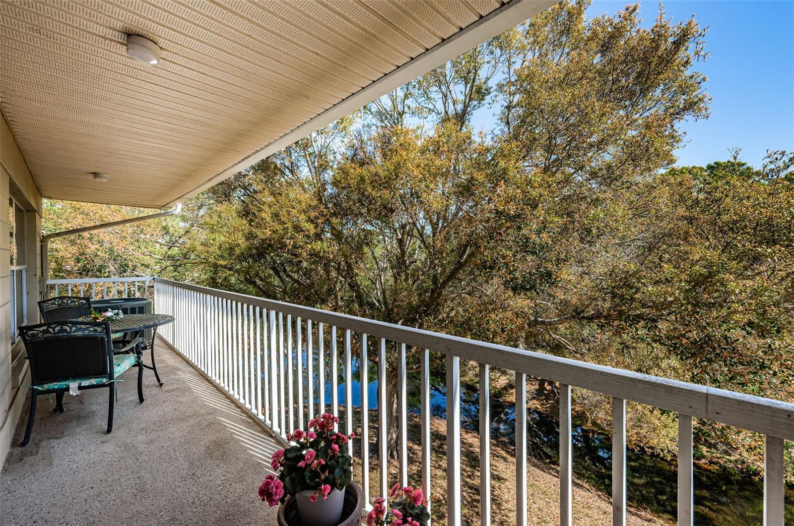 Image 22 of 97 For 2019 Utopian Drive W 310