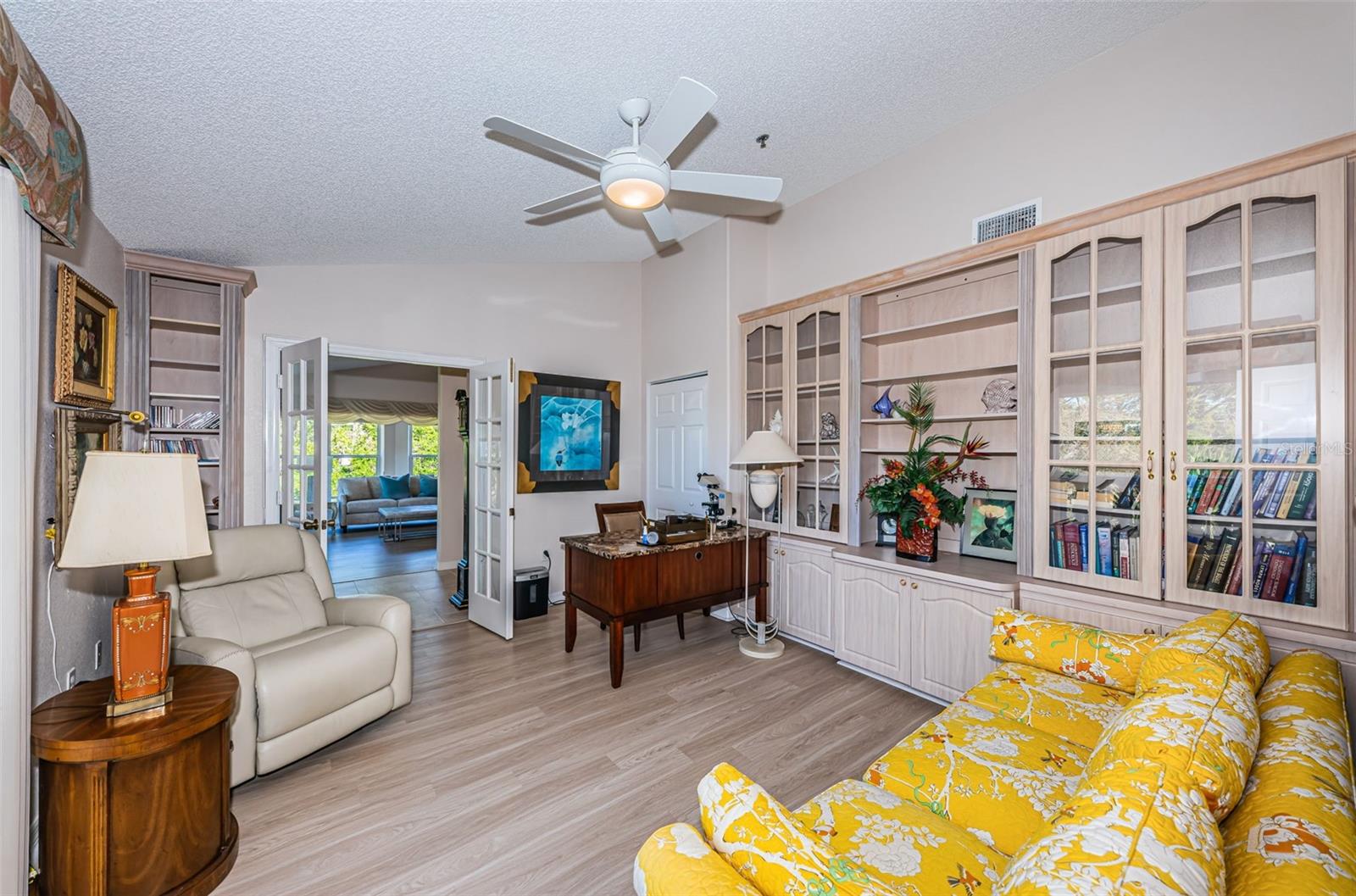 Image 40 of 97 For 2019 Utopian Drive W 310