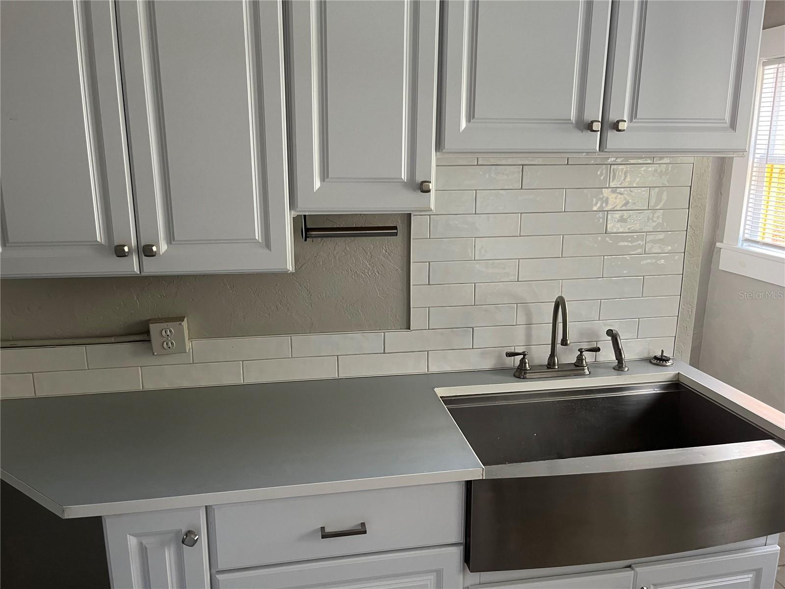 Image 11 of 12 For 2328 Highland Avenue