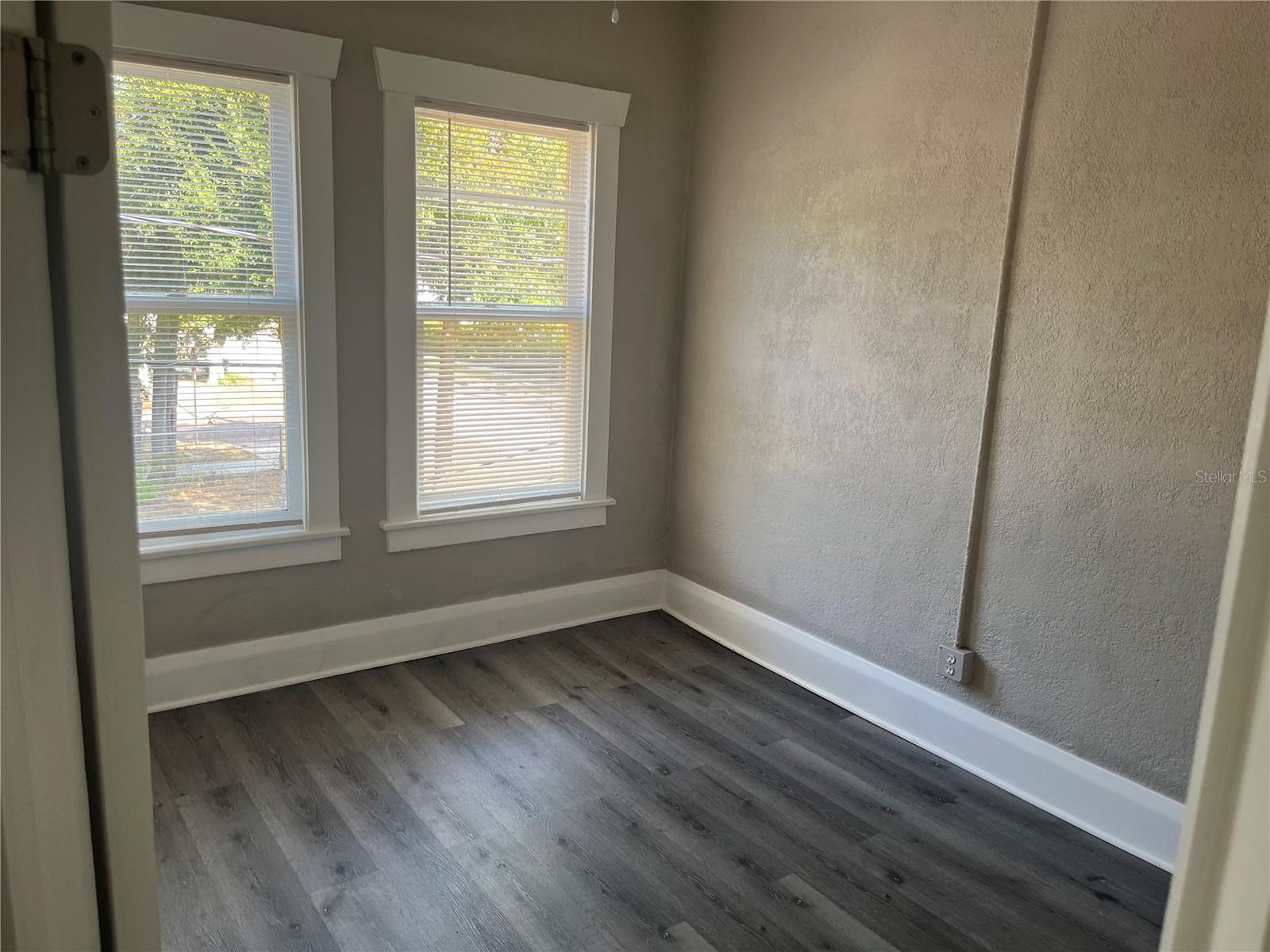 Image 7 of 12 For 2328 Highland Avenue