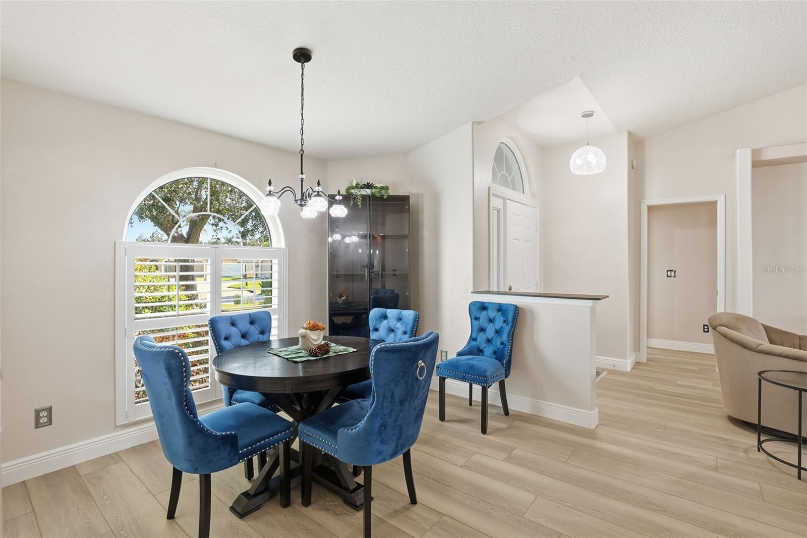 Image 14 of 48 For 6211 65th Place E