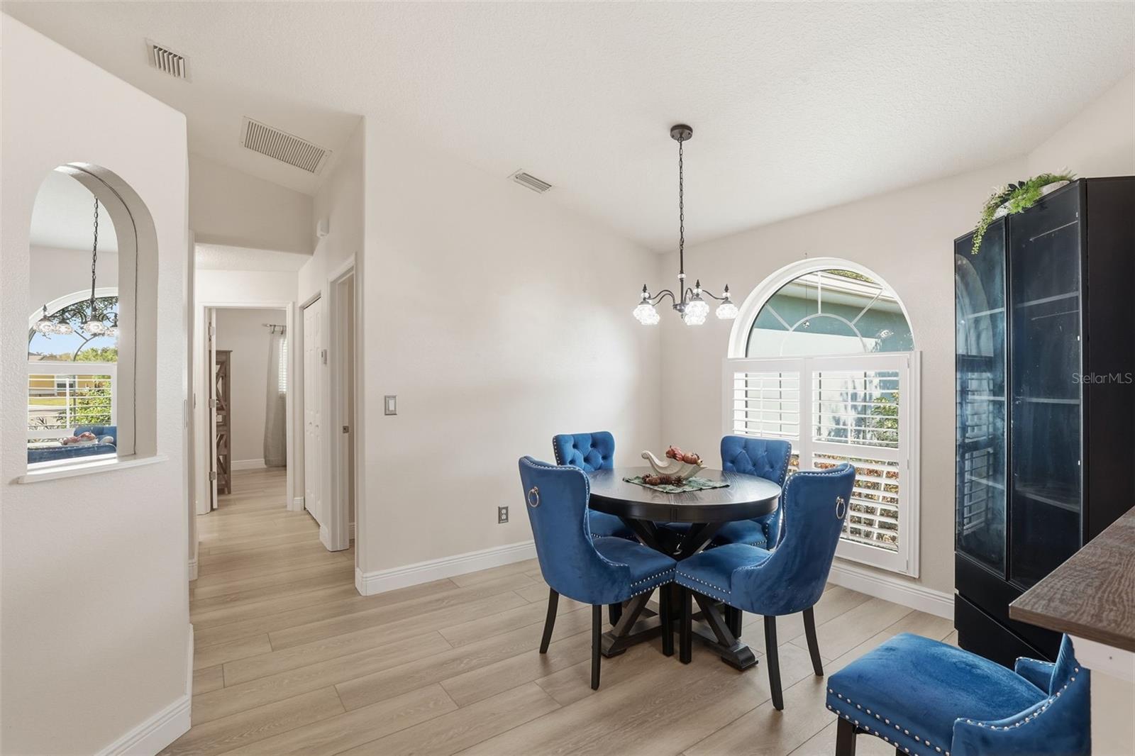 Image 15 of 48 For 6211 65th Place E