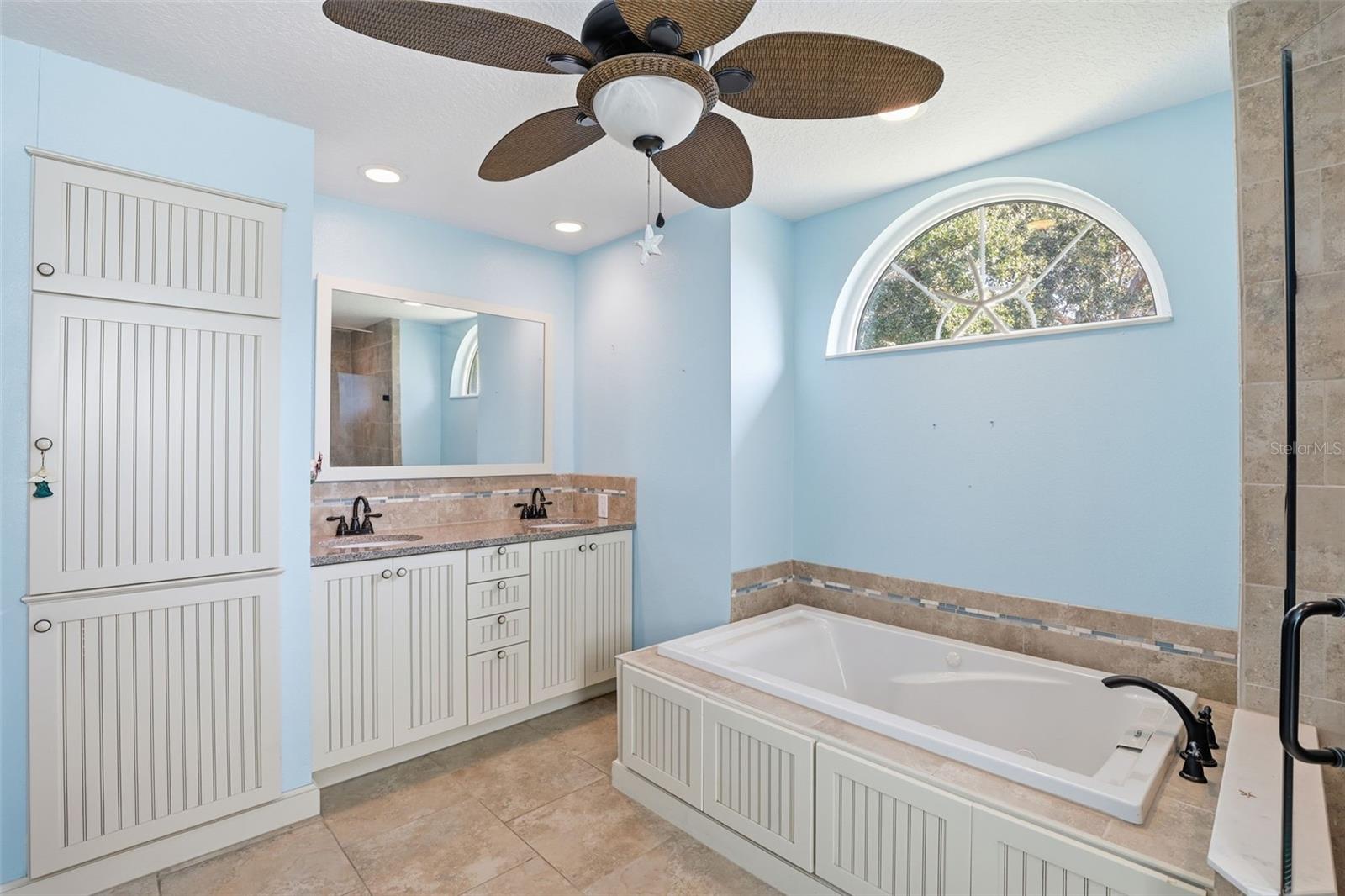 Image 28 of 48 For 6211 65th Place E