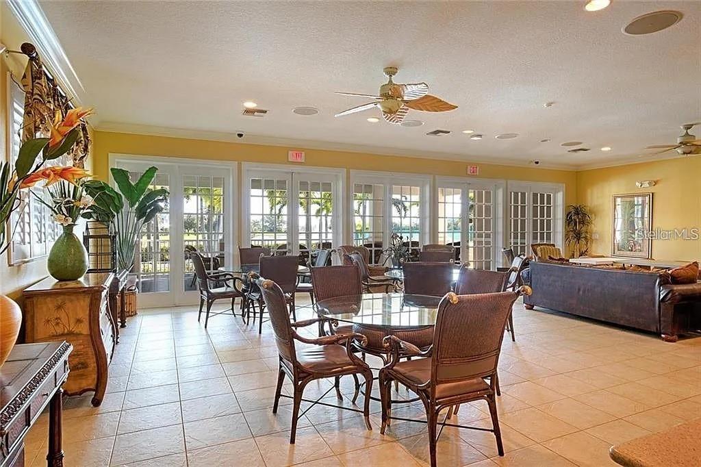 Listing photo id 74 for 7343 Conch Boulevard