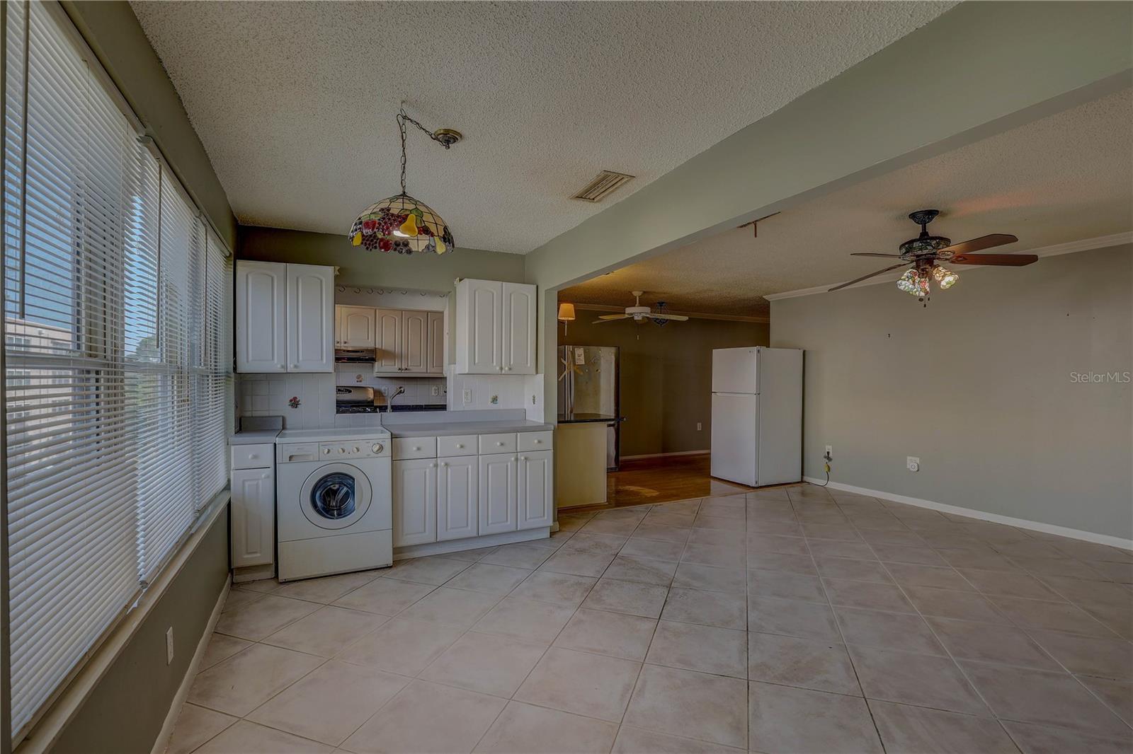 Image 13 of 41 For 5501 80th Street N 406