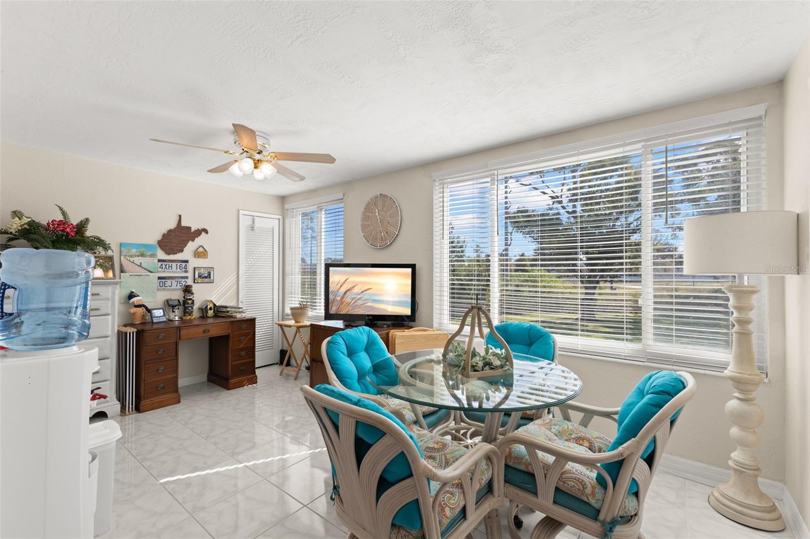 Image 16 of 35 For 2461 Canadian Way 27