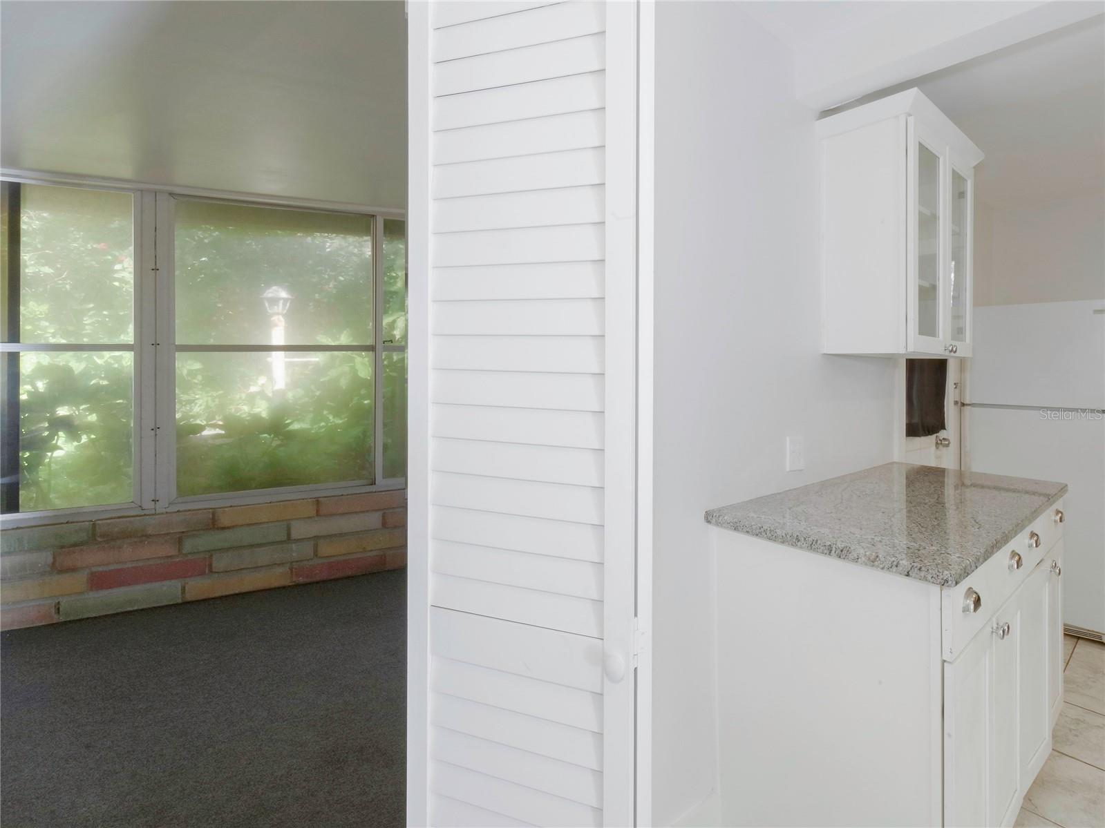 Image 16 of 25 For 2808 Clinton Street S E