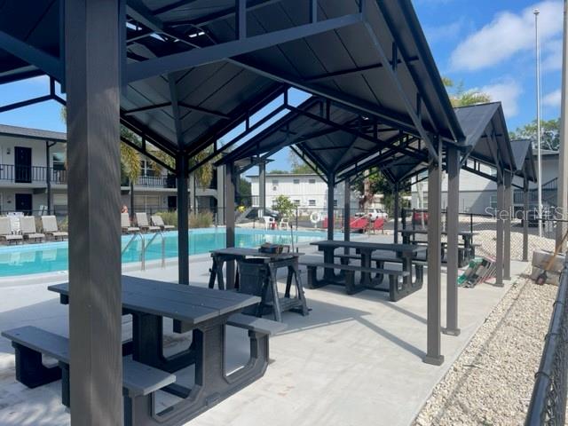 Image 8 of 9 For 675 Indian Rocks Road N 207d