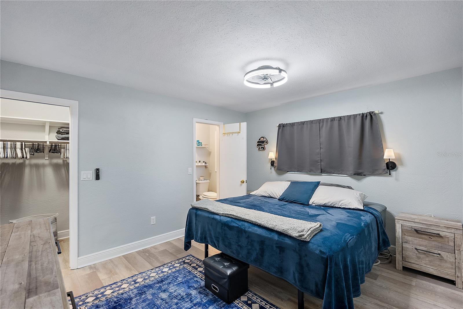 Image 11 of 25 For 3978 43rd Avenue N