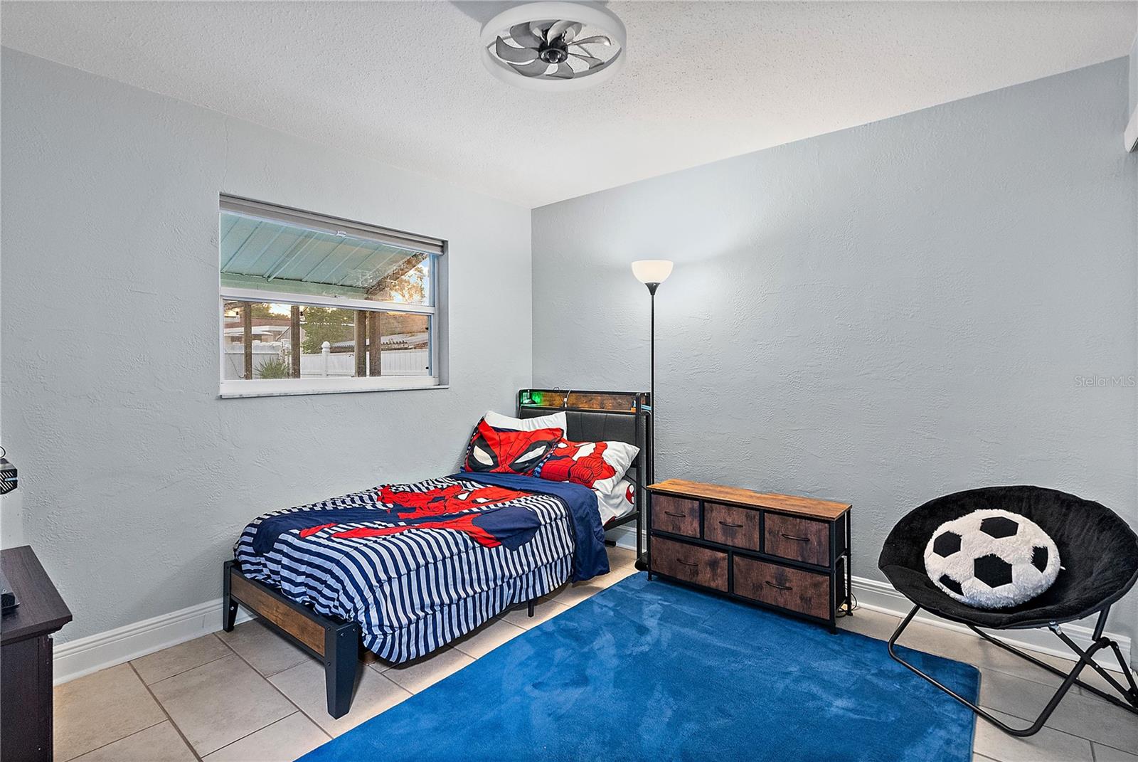 Image 16 of 25 For 3978 43rd Avenue N