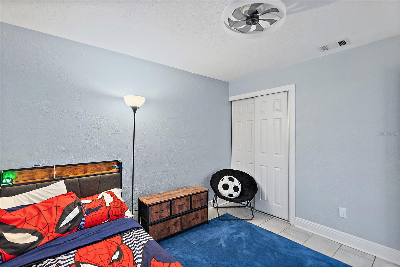 Image 17 of 25 For 3978 43rd Avenue N