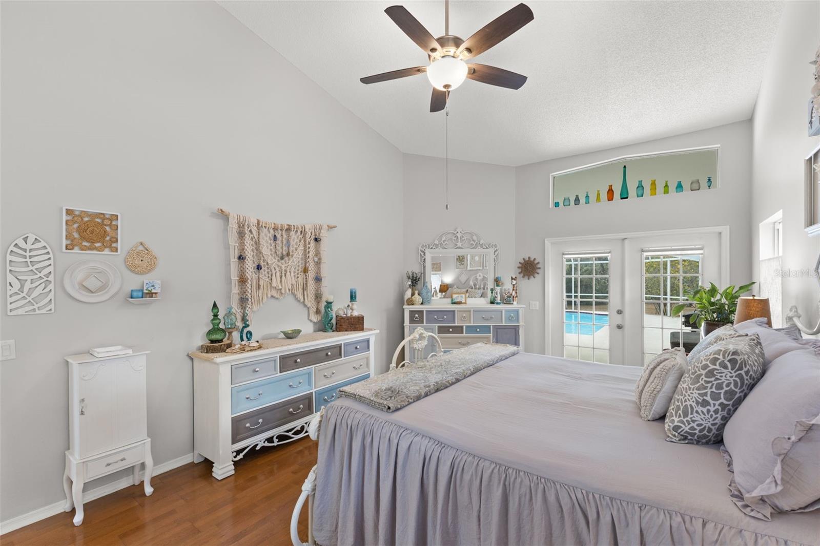 Image 23 of 47 For 3734 Thornbush Lane