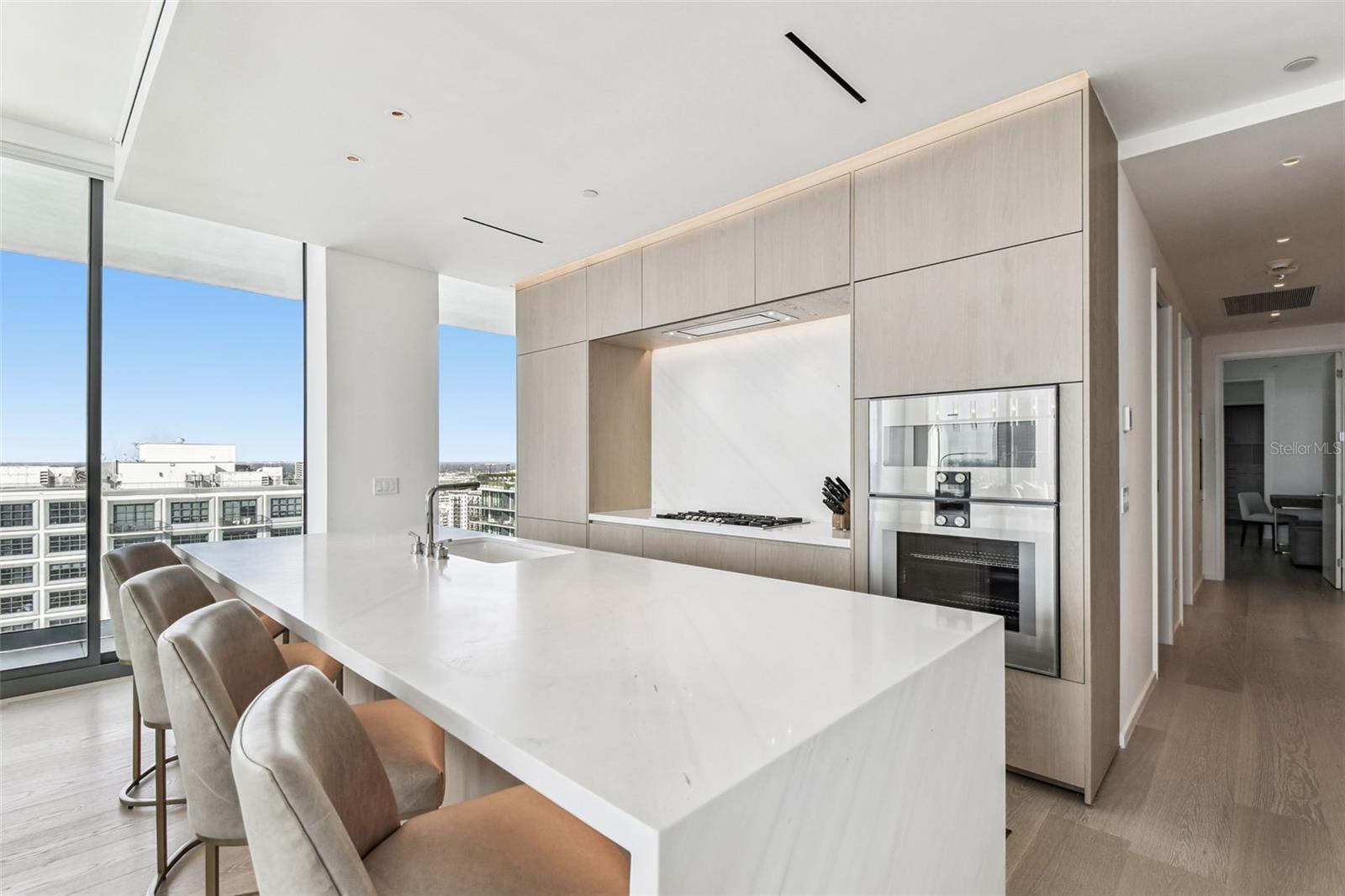 Image 18 of 49 For 1000 Water Street 2202