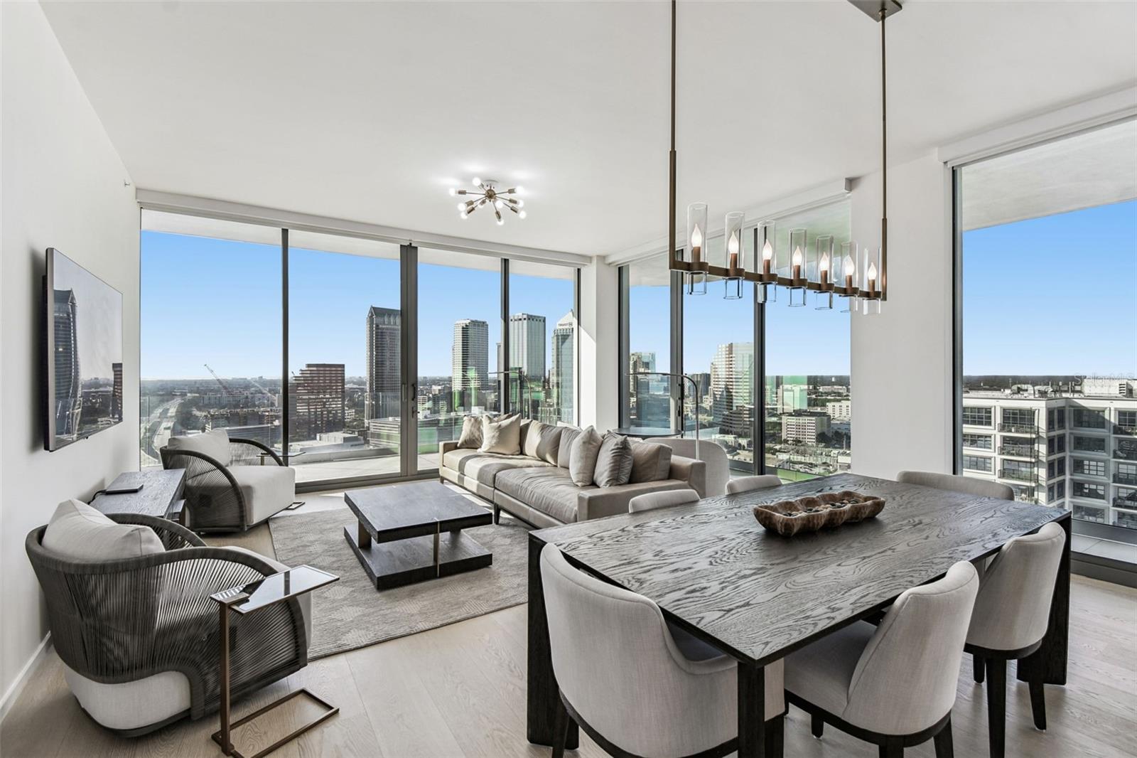 Image 21 of 49 For 1000 Water Street 2202