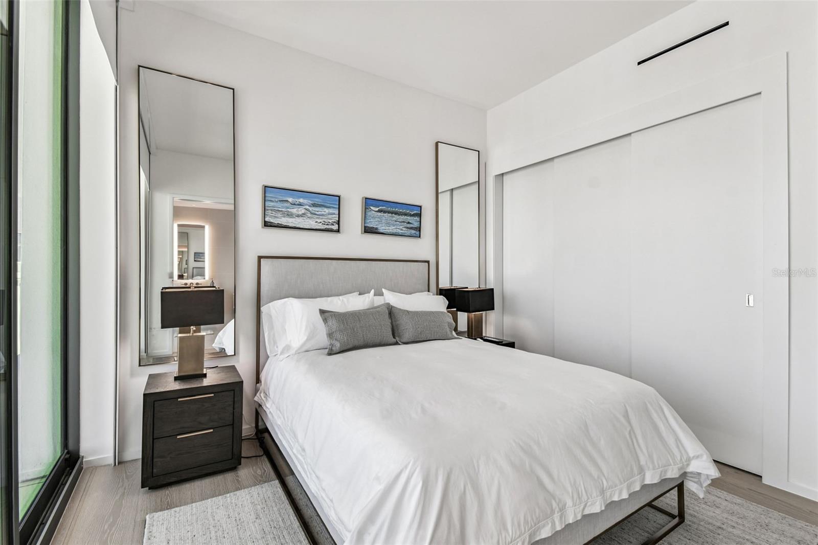 Image 27 of 49 For 1000 Water Street 2202