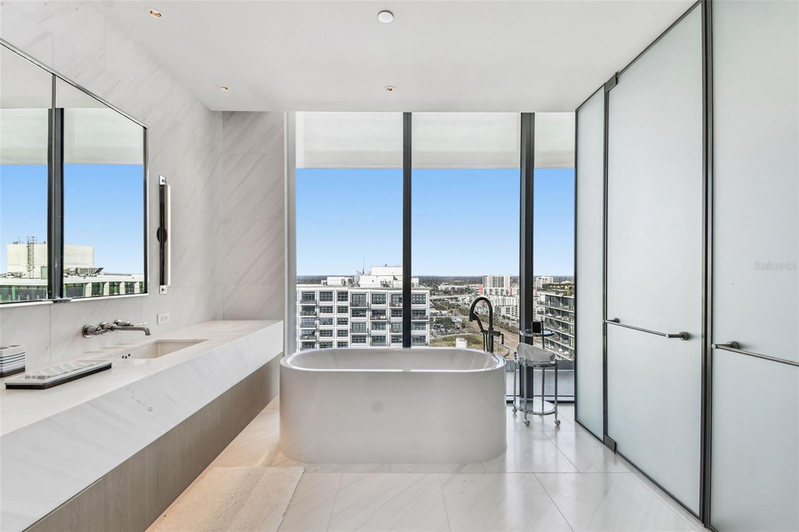 Image 7 of 49 For 1000 Water Street 2202