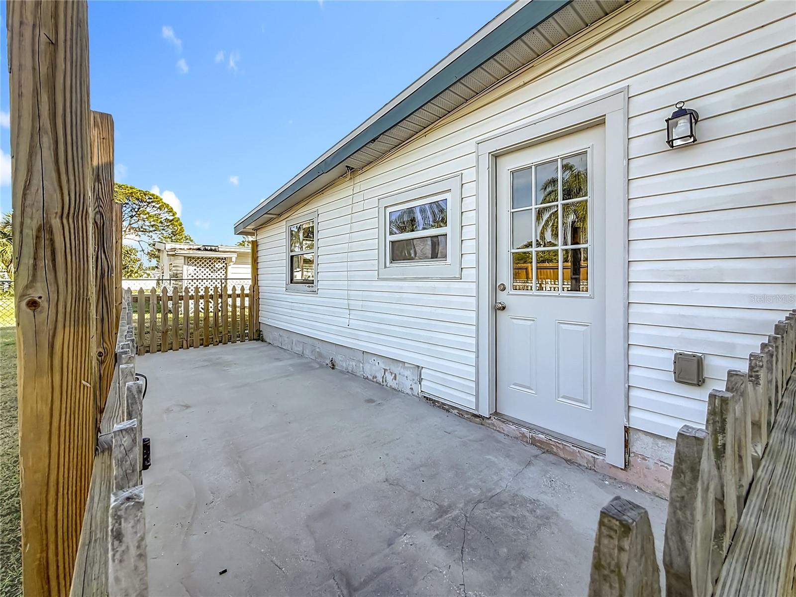 Image 12 of 63 For 5051 Avery Road