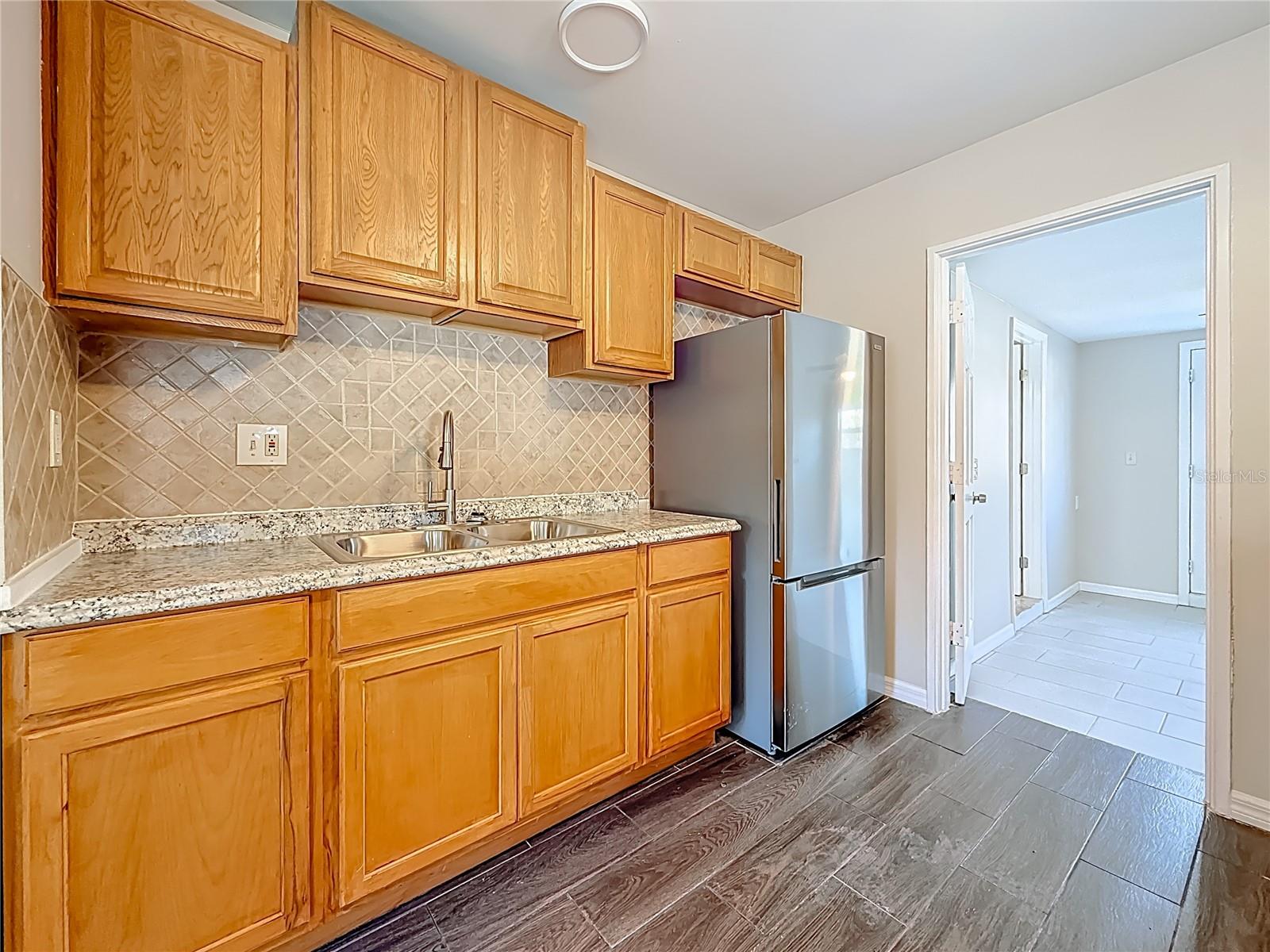 Image 36 of 63 For 5051 Avery Road