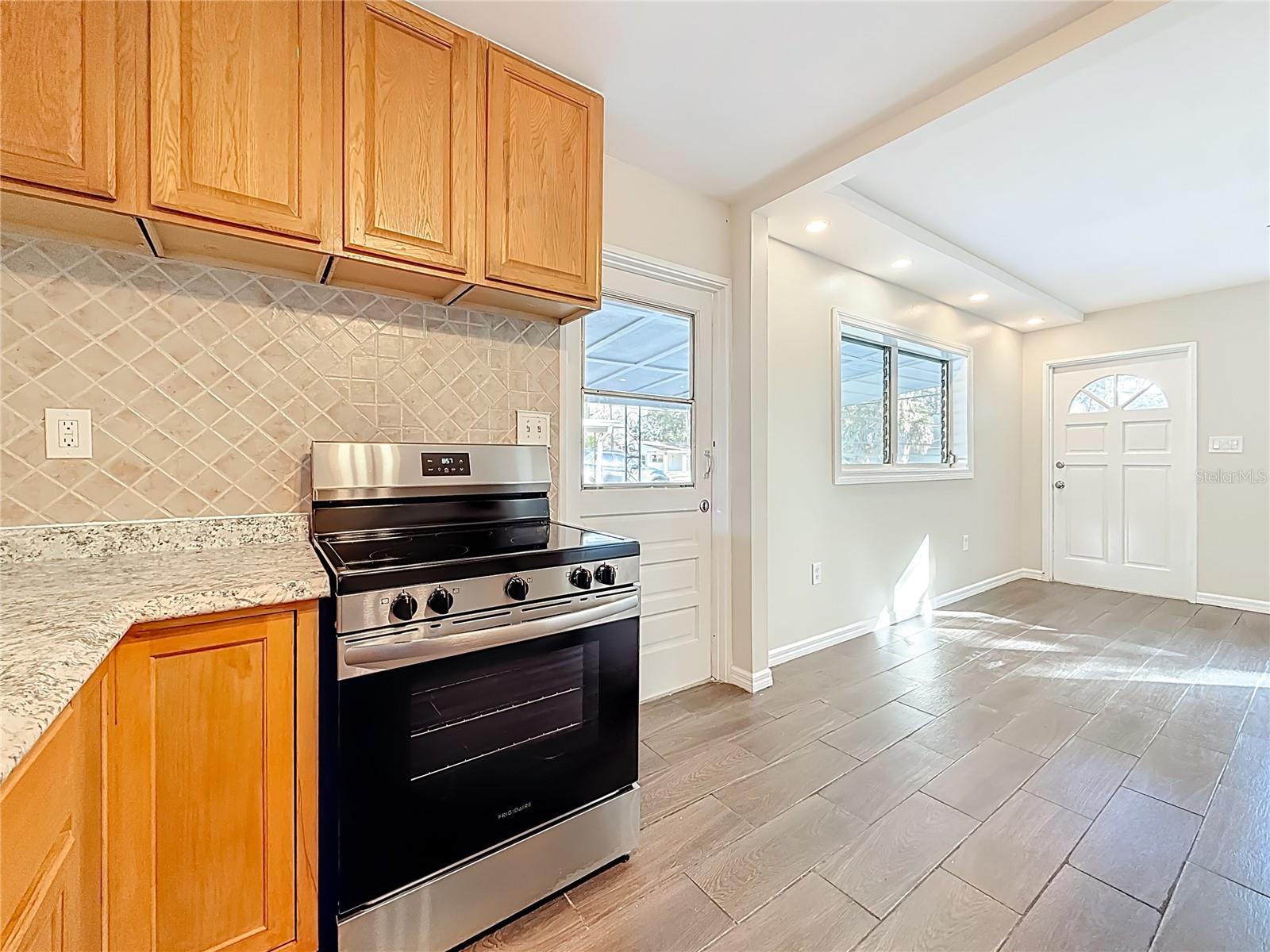 Image 37 of 63 For 5051 Avery Road