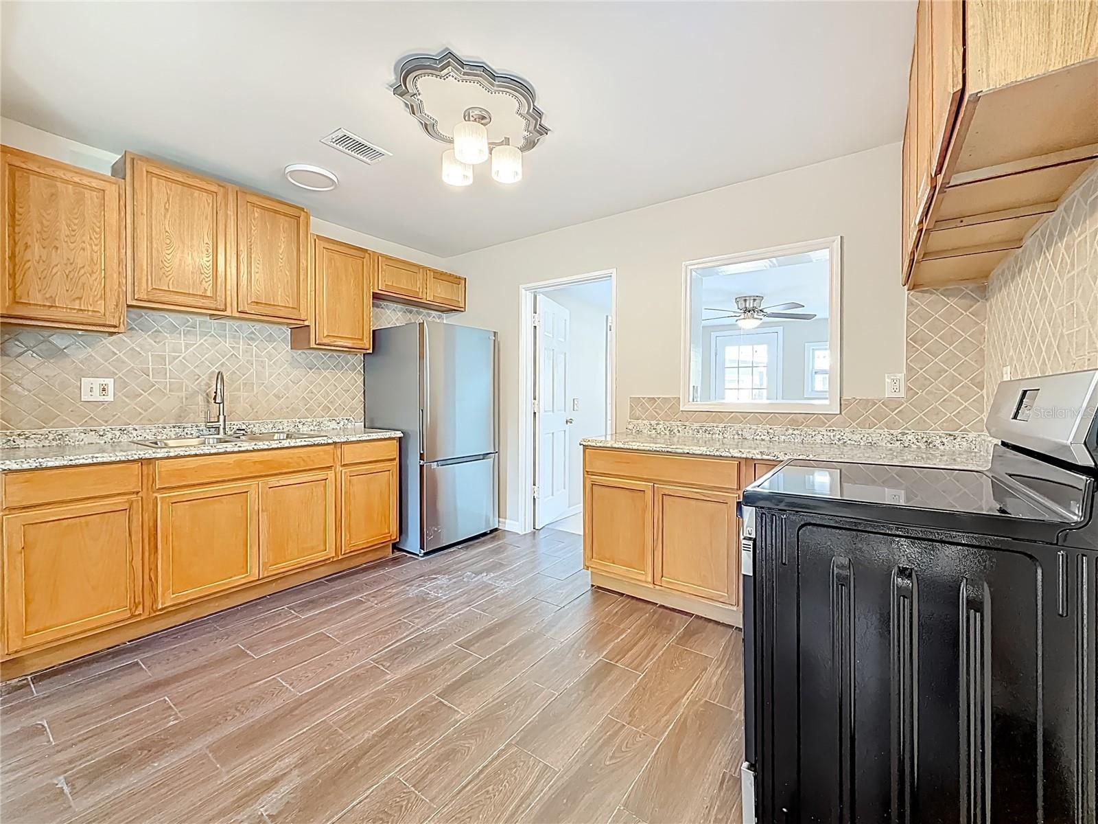 Image 39 of 63 For 5051 Avery Road