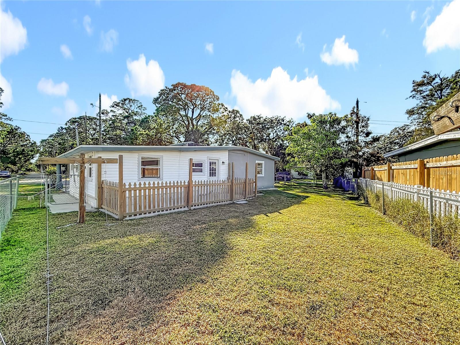 Image 9 of 63 For 5051 Avery Road