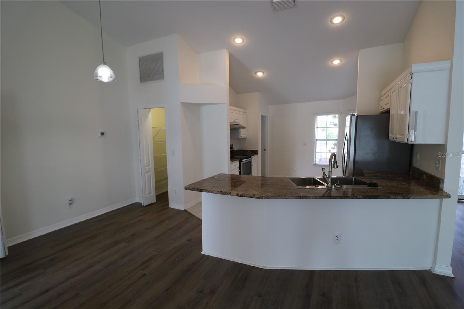 Image 13 of 42 For 22704 Magnolia Trace Boulevard