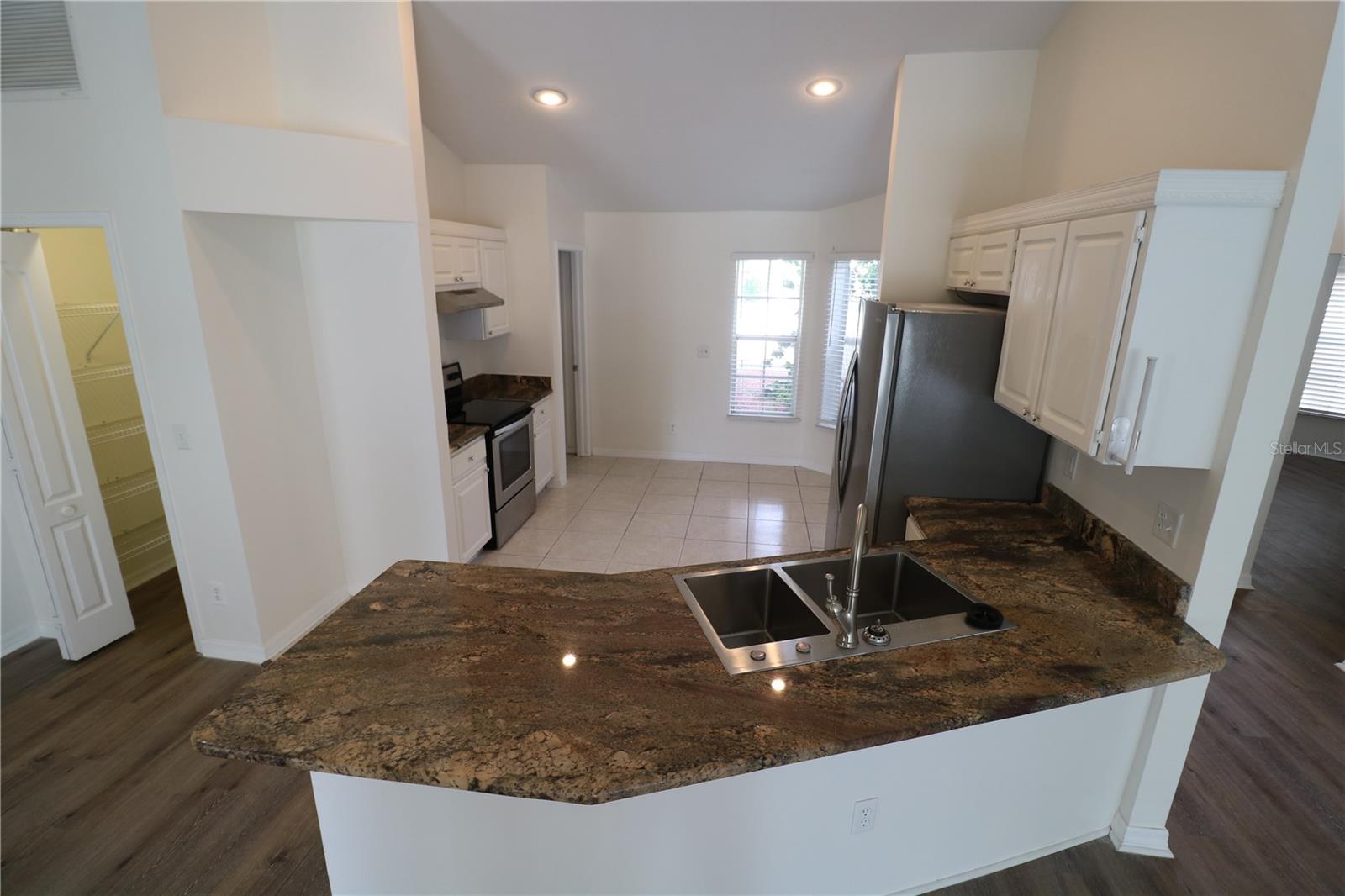 Image 14 of 42 For 22704 Magnolia Trace Boulevard