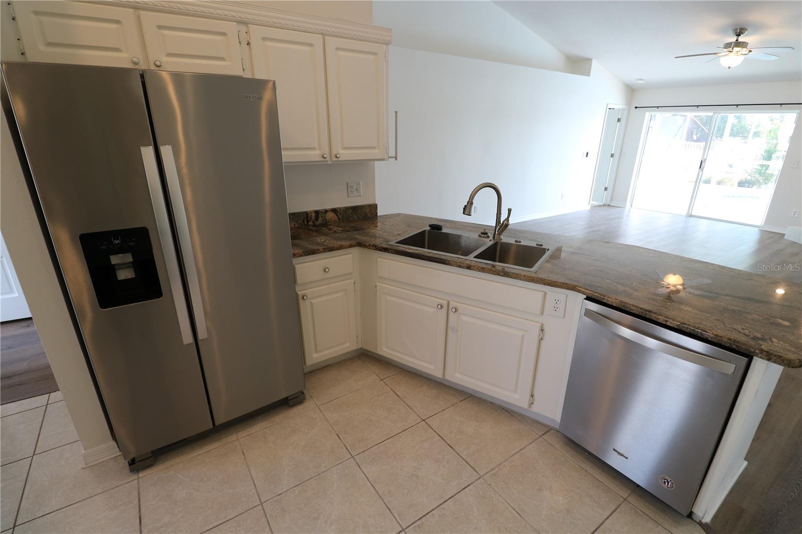 Image 18 of 42 For 22704 Magnolia Trace Boulevard