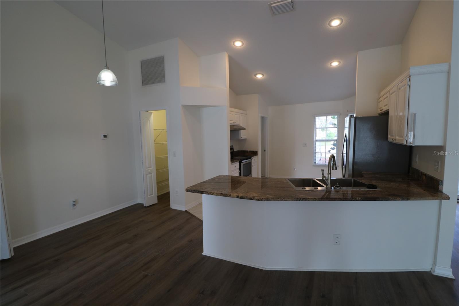 Image 26 of 42 For 22704 Magnolia Trace Boulevard