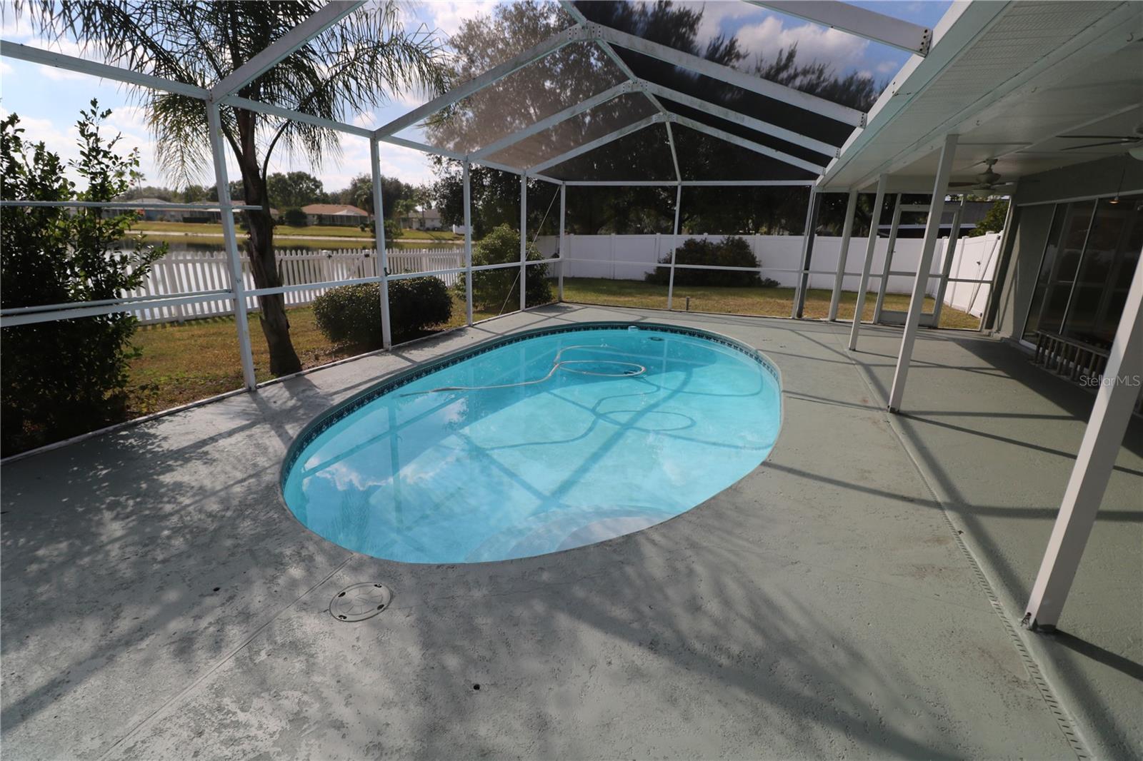 Image 40 of 42 For 22704 Magnolia Trace Boulevard