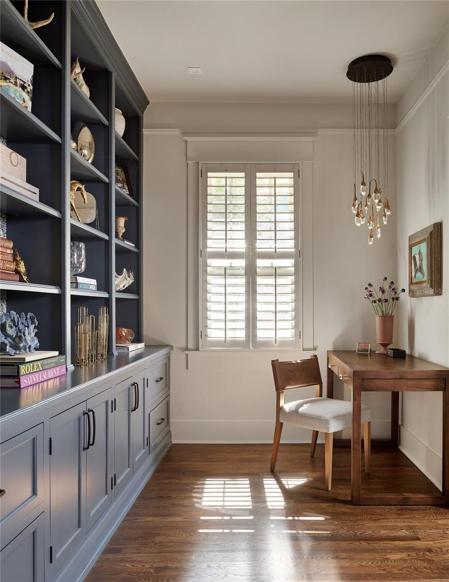 Image 12 of 56 For 1402 De Soto Avenue