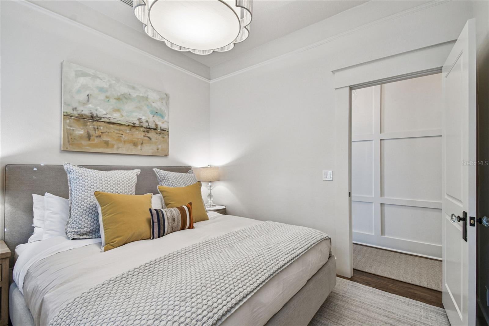 Image 37 of 56 For 1402 De Soto Avenue