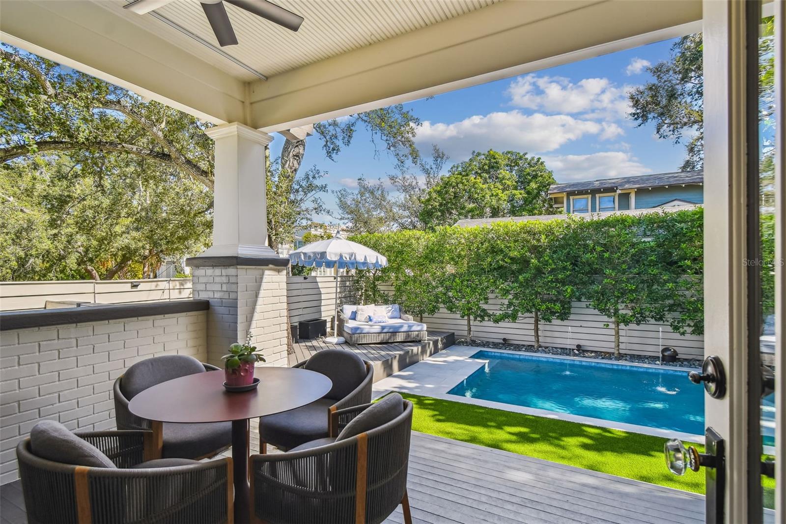 Image 46 of 56 For 1402 De Soto Avenue