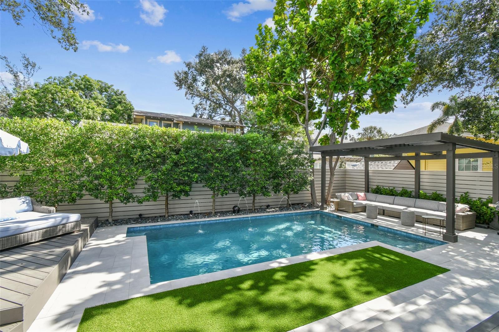 Image 47 of 56 For 1402 De Soto Avenue