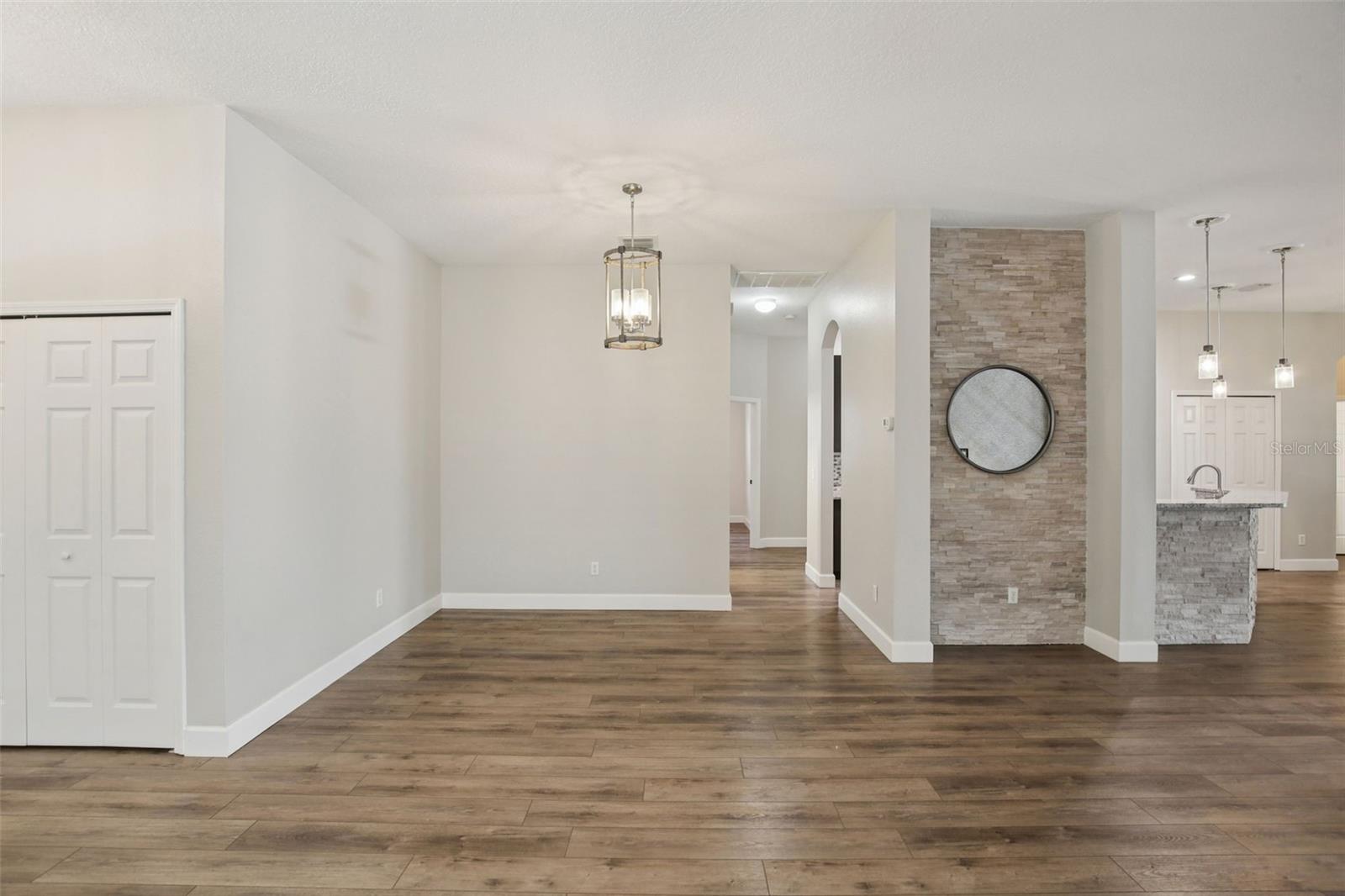 Image 12 of 71 For 1918 Rutherford Drive