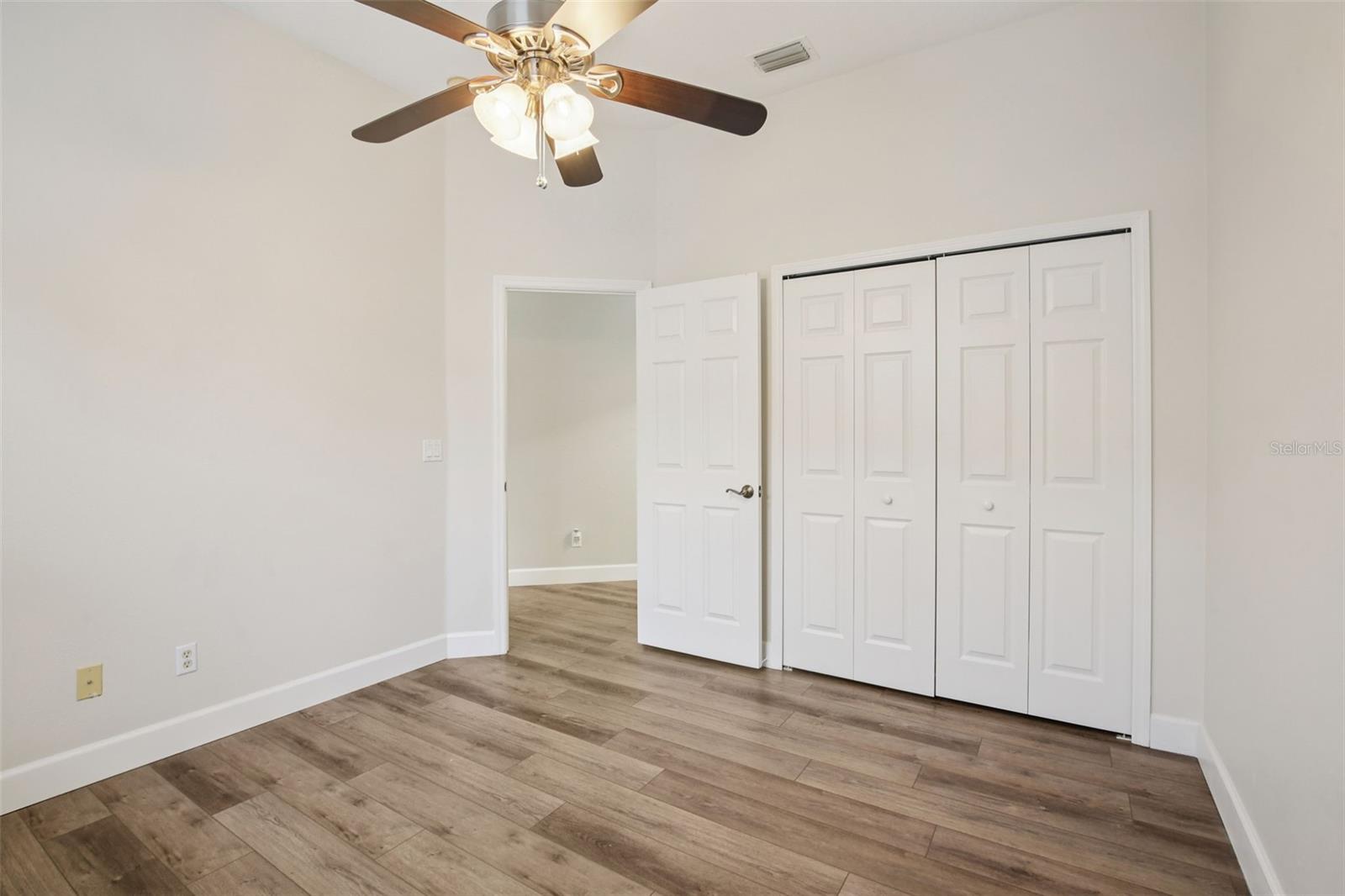 Image 27 of 71 For 1918 Rutherford Drive