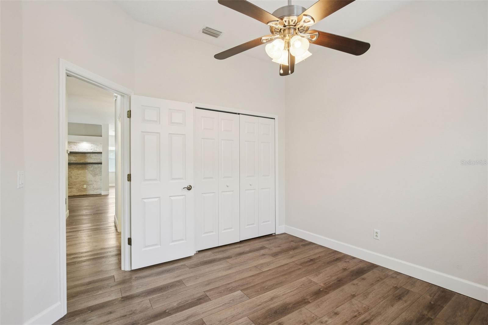 Image 28 of 71 For 1918 Rutherford Drive