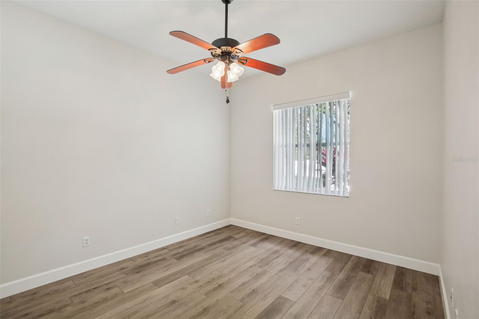 Image 39 of 71 For 1918 Rutherford Drive