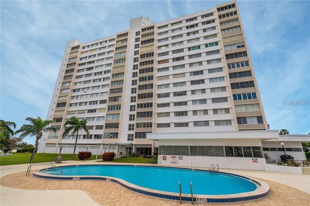 Image 49 of 52 For 31 Island Way 409