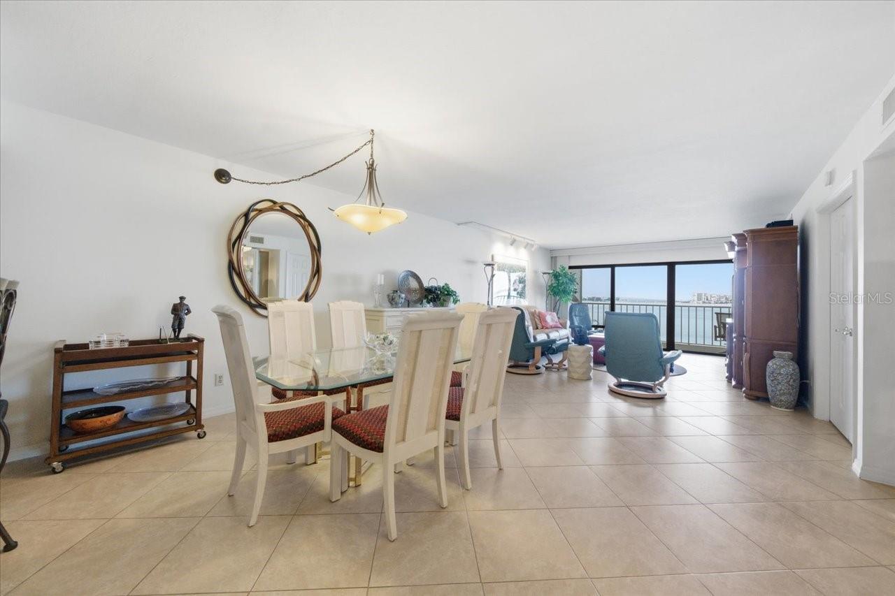 Image 21 of 60 For 55 Rogers Street 505