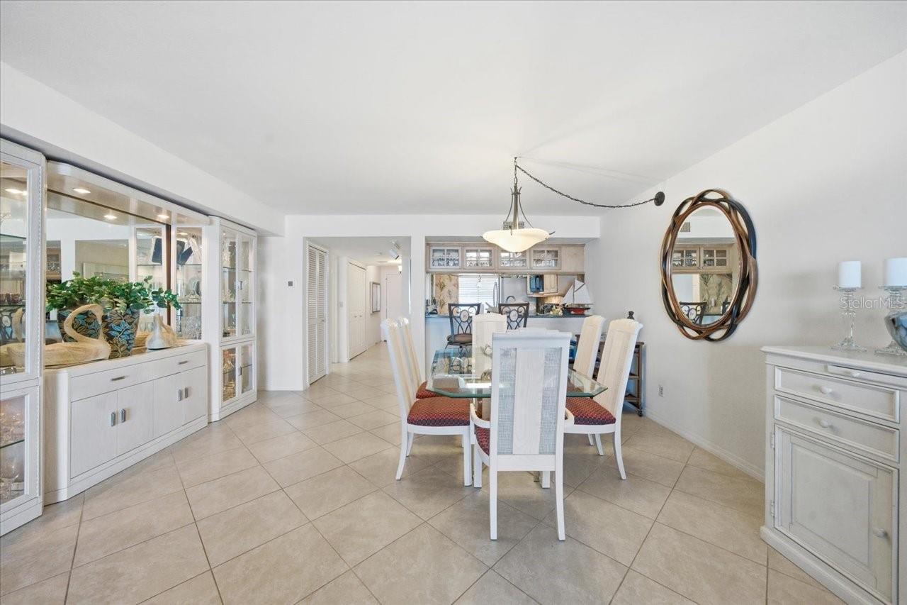 Image 25 of 60 For 55 Rogers Street 505