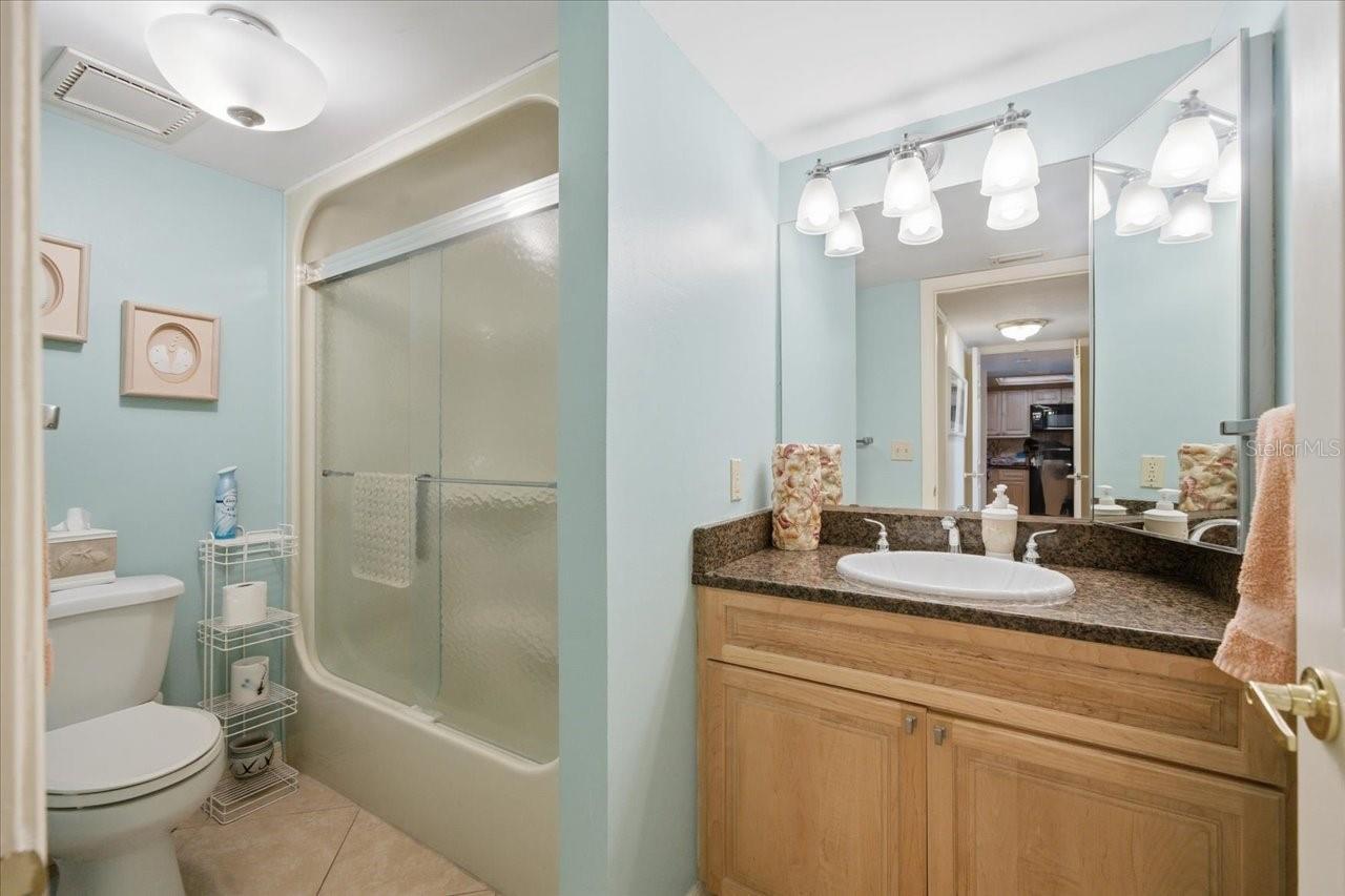 Image 32 of 60 For 55 Rogers Street 505