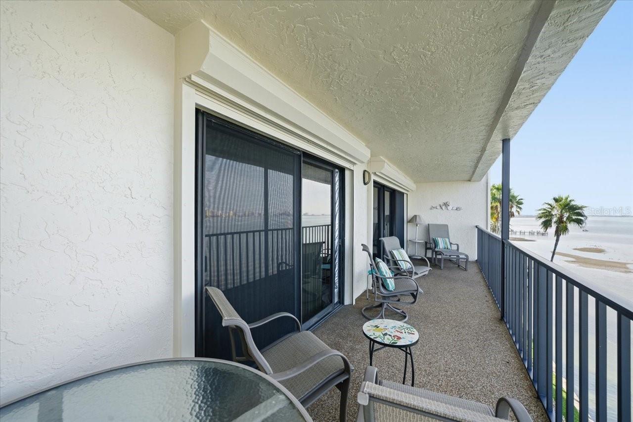 Image 43 of 60 For 55 Rogers Street 505